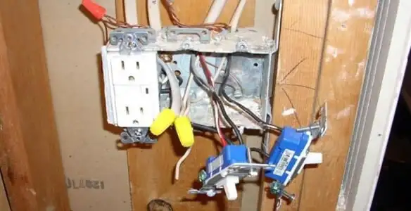 gfci circuits service wiring and upgrading electrical outlets with ground fault protection in Green Bay, WI