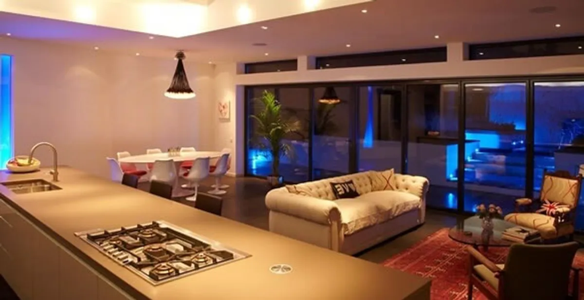 Programmable lighting design enhancing indoor spaces with customizable illumination in Green Bay, WI